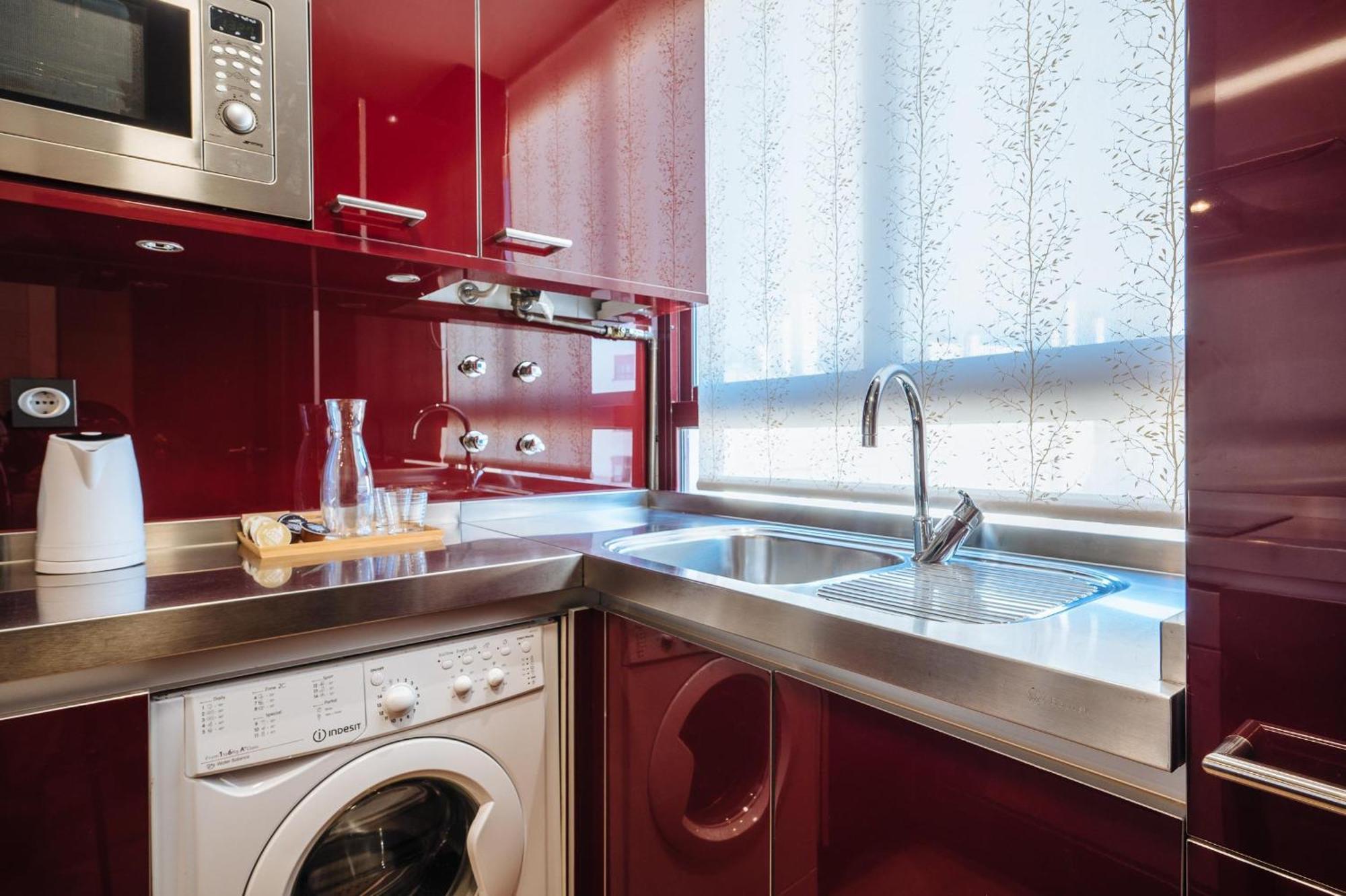 San Bernardo Home Free Parking Seville Luaran gambar
